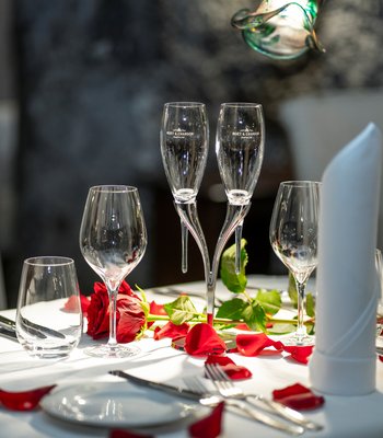 Prestigious Business Events - Elegant surroundings in the heart of Prague for your guests and clients.