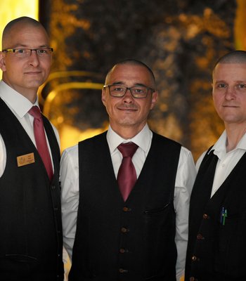 Events with a Unique Ambience - A blend of fine dining, history, and unforgettable surroundings.
